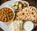B3. Chana Masala, Rice, Salad & Yogurt/Roti Combo (V)